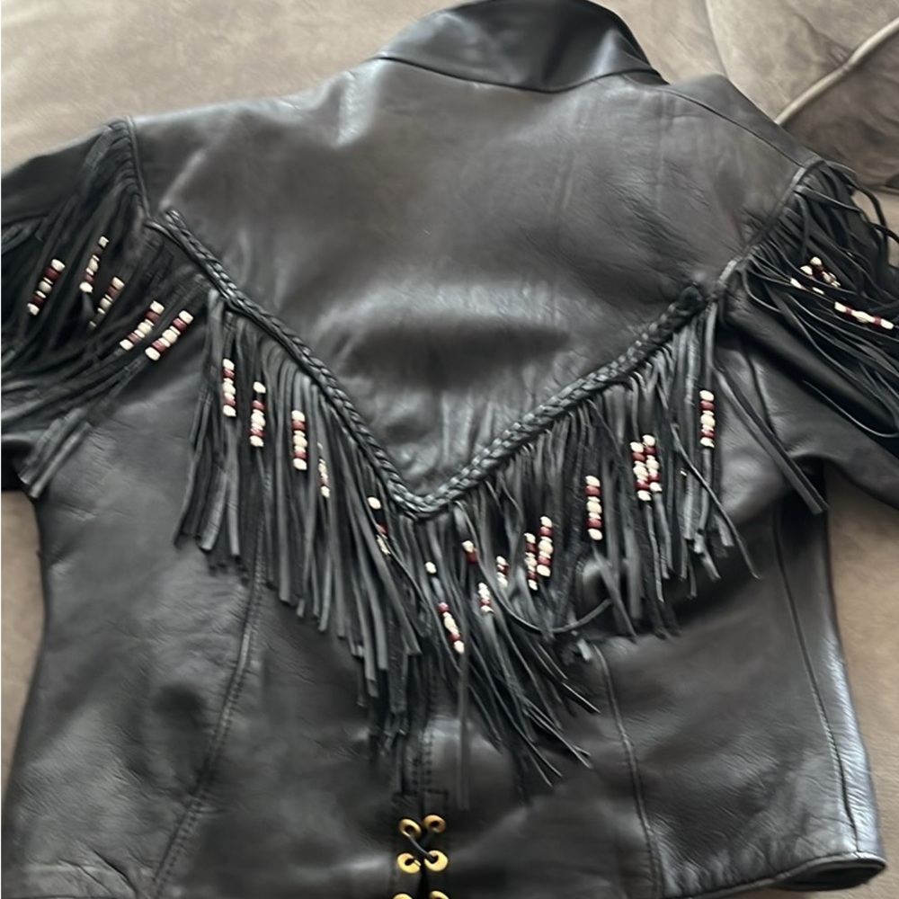 Black Fringe Leather Jacket - Picture 5 of 8